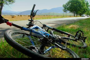 KERUCOV .ro - Fotografie si Jurnale de Calatorie - Traseu MTB Brasov - Rasnov - Bran - Codlea - Brasov (2 zile) de Andrei Vocurek