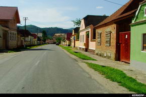 KERUCOV .ro - Fotografie si Jurnale de Calatorie - Traseu MTB Brasov - Rasnov - Bran - Codlea - Brasov (2 zile) de Andrei Vocurek