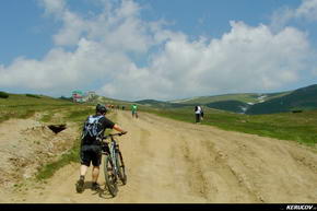 KERUCOV .ro - Fotografie si Jurnale de Calatorie - Traseu MTB Muntii Bucegi: Platoul Bucegi - Babele - Bolboci - Dichiu - Sinaia de Andrei Vocurek