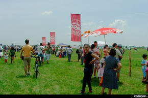 KERUCOV .ro - Fotografie si Jurnale de Calatorie - Traseu MTB Bucuresti - Clinceni la TransilvAero Show 2011 de Andrei Vocurek