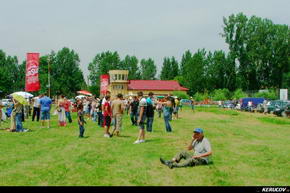 KERUCOV .ro - Fotografie si Jurnale de Calatorie - Traseu MTB Bucuresti - Clinceni la TransilvAero Show 2011 de Andrei Vocurek