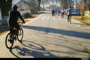 KERUCOV .ro - Fotografie si Jurnale de Calatorie - Traseu MTB Bucuresti - Padurea Cornetu - Lacul Mihailesti de Andrei Vocurek