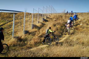 KERUCOV .ro - Fotografie si Jurnale de Calatorie - Traseu MTB Bucuresti - Padurea Cornetu - Lacul Mihailesti de Andrei Vocurek