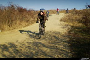 KERUCOV .ro - Fotografie si Jurnale de Calatorie - Traseu MTB Bucuresti - Padurea Cornetu - Lacul Mihailesti de Andrei Vocurek
