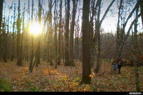 KERUCOV .ro - Fotografie si Jurnale de Calatorie - Traseu MTB Bucuresti - Padurea Cornetu - Lacul Mihailesti de Andrei Vocurek