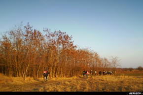 KERUCOV .ro - Fotografie si Jurnale de Calatorie - Traseu MTB Bucuresti - Padurea Cornetu - Lacul Mihailesti de Andrei Vocurek