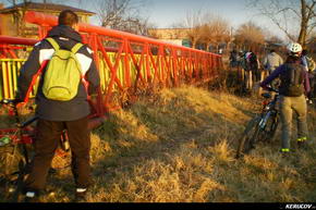 KERUCOV .ro - Fotografie si Jurnale de Calatorie - Traseu MTB Bucuresti - Padurea Cornetu - Lacul Mihailesti de Andrei Vocurek