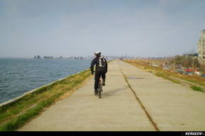 KERUCOV .ro - Fotografie si Jurnale de Calatorie - Traseu MTB Bucuresti - Chiajna - Lacul Chitila - Palatul Mogosoaia de Andrei Vocurek