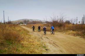 KERUCOV .ro - Fotografie si Jurnale de Calatorie - Traseu MTB Bucuresti - Chiajna - Lacul Chitila - Palatul Mogosoaia de Andrei Vocurek