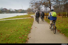 KERUCOV .ro - Fotografie si Jurnale de Calatorie - Traseu MTB Bucuresti - Chiajna - Lacul Chitila - Palatul Mogosoaia de Andrei Vocurek