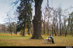 KERUCOV .ro - Fotografie si Jurnale de Calatorie - Traseu MTB Bucuresti - Chiajna - Lacul Chitila - Palatul Mogosoaia de Andrei Vocurek