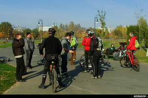 KERUCOV .ro - Fotografie si Jurnale de Calatorie - Traseu MTB Bucuresti - Magurele - Clinceni - Chiajna - Lacul Morii de Andrei Vocurek