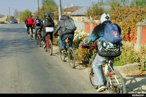 KERUCOV .ro - Fotografie si Jurnale de Calatorie - Traseu MTB Bucuresti - Magurele - Clinceni - Chiajna - Lacul Morii de Andrei Vocurek