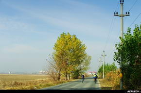 KERUCOV .ro - Fotografie si Jurnale de Calatorie - Traseu MTB Bucuresti - Magurele - Clinceni - Chiajna - Lacul Morii de Andrei Vocurek