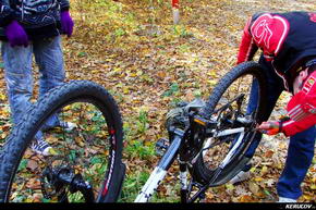 KERUCOV .ro - Fotografie si Jurnale de Calatorie - Traseu MTB Bucuresti - Magurele - Clinceni - Chiajna - Lacul Morii de Andrei Vocurek