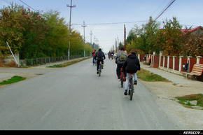 KERUCOV .ro - Fotografie si Jurnale de Calatorie - Traseu MTB Bucuresti - Magurele - Clinceni - Chiajna - Lacul Morii de Andrei Vocurek