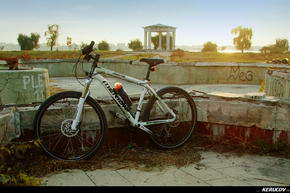 KERUCOV .ro - Fotografie si Jurnale de Calatorie - Traseu MTB Bucuresti - Magurele - Clinceni - Chiajna - Lacul Morii de Andrei Vocurek