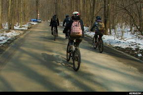 KERUCOV .ro - Fotografie si Jurnale de Calatorie - Traseu MTB Bucuresti - Padurea Baneasa - Fortul Otopeni de Andrei Vocurek
