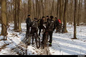 KERUCOV .ro - Fotografie si Jurnale de Calatorie - Traseu MTB Bucuresti - Padurea Baneasa - Fortul Otopeni de Andrei Vocurek
