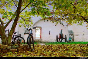 KERUCOV .ro - Fotografie si Jurnale de Calatorie - Traseu MTB Bucuresti - Gradistea - Comana - Parcul Natural Comana de Andrei Vocurek