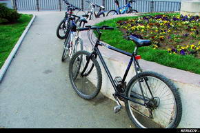 Traseu cu bicicleta MTB XC Bucuresti - Manastirea Caldarusani - Palatul Ghica de la Caciulati - KERUCOV .ro © 2007 - 2025 || #traseecubicicleta #mtb #ssp