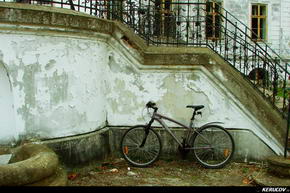 KERUCOV .ro - Fotografie si Jurnale de Calatorie - Traseu MTB Bucuresti - Manastirea Caldarusani - Palatul Ghica de la Caciulati de Andrei Vocurek
