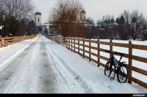 Traseu cu bicicleta MTB XC Bucuresti - Cernica - Manastirea Cernica - Padurea Cernica prin zapada - KERUCOV .ro © 2007 - 2025 || #traseecubicicleta #mtb #ssp
