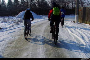 KERUCOV .ro - Fotografie si Jurnale de Calatorie - Traseu MTB Bucuresti - Padurea Magurele - Jilava - Bucuresti de Andrei Vocurek