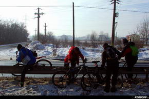 KERUCOV .ro - Fotografie si Jurnale de Calatorie - Traseu MTB Bucuresti - Padurea Magurele - Jilava - Bucuresti de Andrei Vocurek