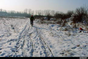 KERUCOV .ro - Fotografie si Jurnale de Calatorie - Traseu MTB Bucuresti - Padurea Magurele - Jilava - Bucuresti de Andrei Vocurek