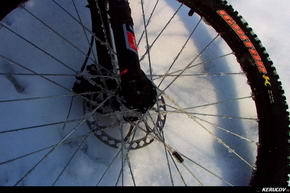 KERUCOV .ro - Fotografie si Jurnale de Calatorie - Traseu MTB Bucuresti - Padurea Magurele - Jilava - Bucuresti de Andrei Vocurek