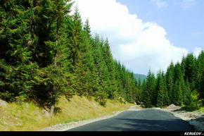 KERUCOV .ro - Fotografie si Jurnale de Calatorie - Traseu MTB Petrila - Lonea - Cabana Groapa Seaca - Manastirea Jiet de Andrei Vocurek