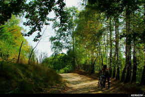 KERUCOV .ro - Fotografie si Jurnale de Calatorie - Traseu MTB Merisor - Dealu Babii - via DJ 666 - Vulcan - Aninoasa de Andrei Vocurek