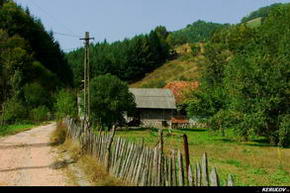KERUCOV .ro - Fotografie si Jurnale de Calatorie - Traseu MTB Petrosani - Pestera Bolii - Arsuri - Petrila de Andrei Vocurek