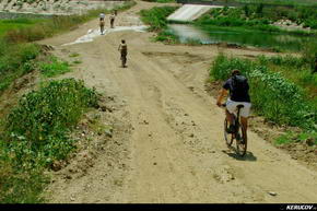 KERUCOV .ro - Fotografie si Jurnale de Calatorie - Traseu MTB Plataresti - Pitigaia - NH Balaceanca - Cernica de Andrei Vocurek