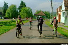 KERUCOV .ro - Fotografie si Jurnale de Calatorie - Traseu MTB Sighisoara - Malancrav - Sighisoara de Andrei Vocurek