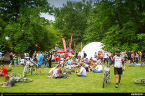 Trasee cu bicicleta MTB XC - Traseu MTB Prima Evadare 2012: Ora de varf prin paduri (concurs MTB) de Andrei Vocurek