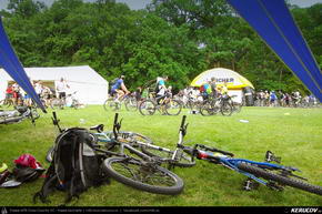 Trasee cu bicicleta MTB XC - Traseu MTB Prima Evadare 2012: Ora de varf prin paduri (concurs MTB) de Andrei Vocurek