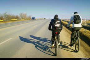 KERUCOV .ro - Fotografie si Jurnale de Calatorie - Traseu MTB Bucuresti - Bragadiru - Lacul Mihailesti de Andrei Vocurek