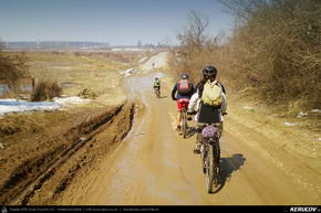 Trasee cu bicicleta MTB XC - Traseu MTB Bucuresti - Sirna - Conacul Nicolau de la Brazi - Ploiesti de Andrei Vocurek