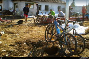 Trasee cu bicicleta MTB XC - Traseu MTB Bucuresti - Sirna - Conacul Nicolau de la Brazi - Ploiesti de Andrei Vocurek