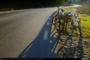 Trasee cu bicicleta MTB XC - Traseu MTB Buzau - Vulcanii Noroiosi - Poienile - Valenii de Munte - Ploiesti (2 zile) de Andrei Vocurek