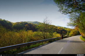 Trasee cu bicicleta MTB XC - Traseu MTB Buzau - Vulcanii Noroiosi - Poienile - Valenii de Munte - Ploiesti (2 zile) de Andrei Vocurek