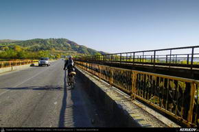 Trasee cu bicicleta MTB XC - Traseu MTB Buzau - Vulcanii Noroiosi - Poienile - Valenii de Munte - Ploiesti (2 zile) de Andrei Vocurek