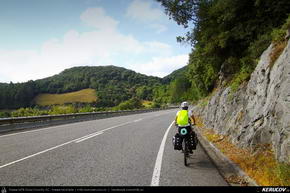 Trasee cu bicicleta MTB XC - Traseu MTB El Camino de Santiago del Norte - 1: Bilbao - Portugalete - Castro Urdiales - Laredo de Andrei Vocurek