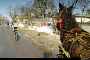 KERUCOV .ro - Fotografie si Jurnale de Calatorie - Traseu MTB Bucuresti - Potlogi - Palatul Brancovenesc de la Potlogi de Andrei Vocurek