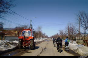 KERUCOV .ro - Fotografie si Jurnale de Calatorie - Traseu MTB Bucuresti - Potlogi - Palatul Brancovenesc de la Potlogi de Andrei Vocurek