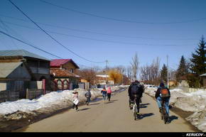 KERUCOV .ro - Fotografie si Jurnale de Calatorie - Traseu MTB Bucuresti - Potlogi - Palatul Brancovenesc de la Potlogi de Andrei Vocurek