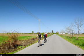 Trasee cu bicicleta MTB XC - Traseu MTB Ploiesti - Targsoru Vechi - Sirna - Bucuresti de Andrei Vocurek