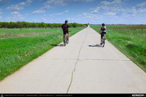 Trasee cu bicicleta MTB XC - Traseu MTB Ploiesti - Targsoru Vechi - Sirna - Bucuresti de Andrei Vocurek